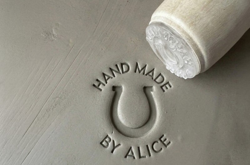 Tampon Poterie personnalisé prénom et Fer à Cheval