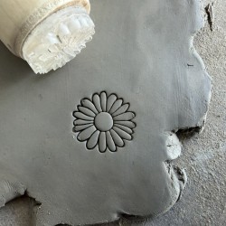 Tampon Poterie marguerite